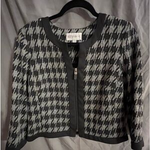 Studio 1 Women’s Blazer Size 12